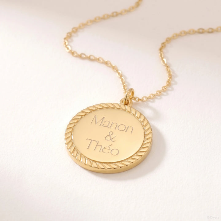 Collier Gravé Médaille Personnalisée